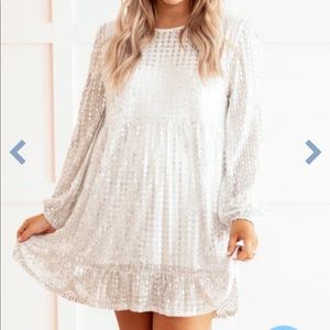 🪩🌟NWOT! Chic Soul - That Dazzling Glow dress in Ivory! 🪩🌟